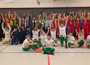 Vier Tage. Volle Halle.⚽