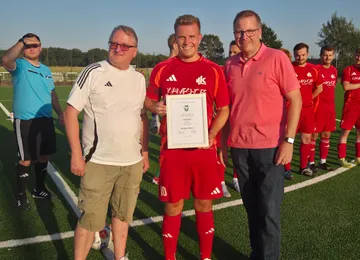 Ehrung und Saisonauftakt in die Kreisliga A
